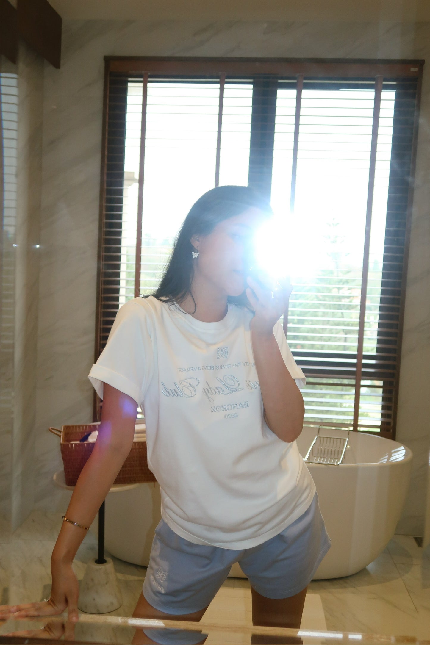 LADIES CLUB T-SHIRT