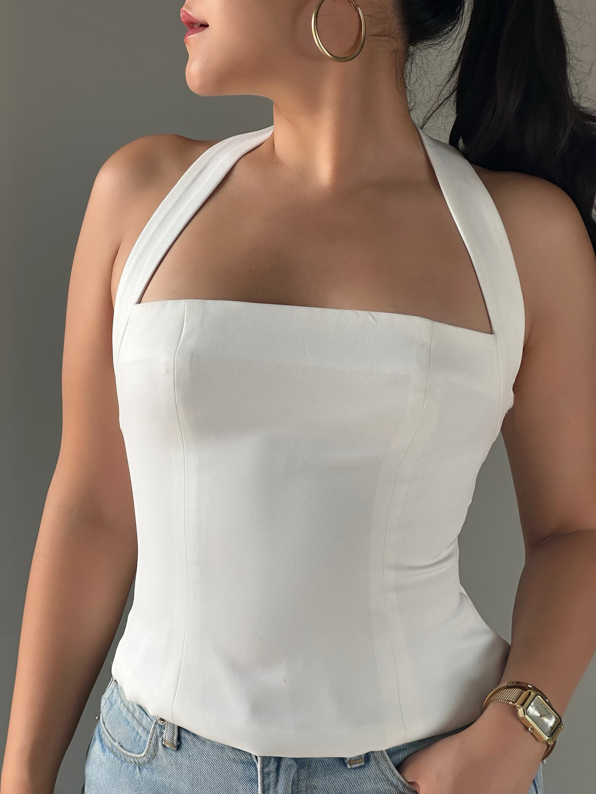 Effortless, flattering, city-ready.The kind of piece that dresses up your jeans—without trying too hard.#rvessentials...