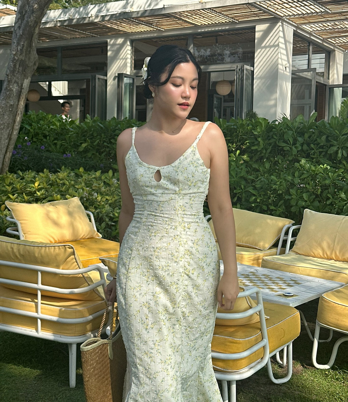 Wildflower maxi dress in yellow 💛🌻〰️Price: 2,990.-〰️ Size: Xs - bust 31; waist 25; hips 36S - bust 33; waist 27; hips...