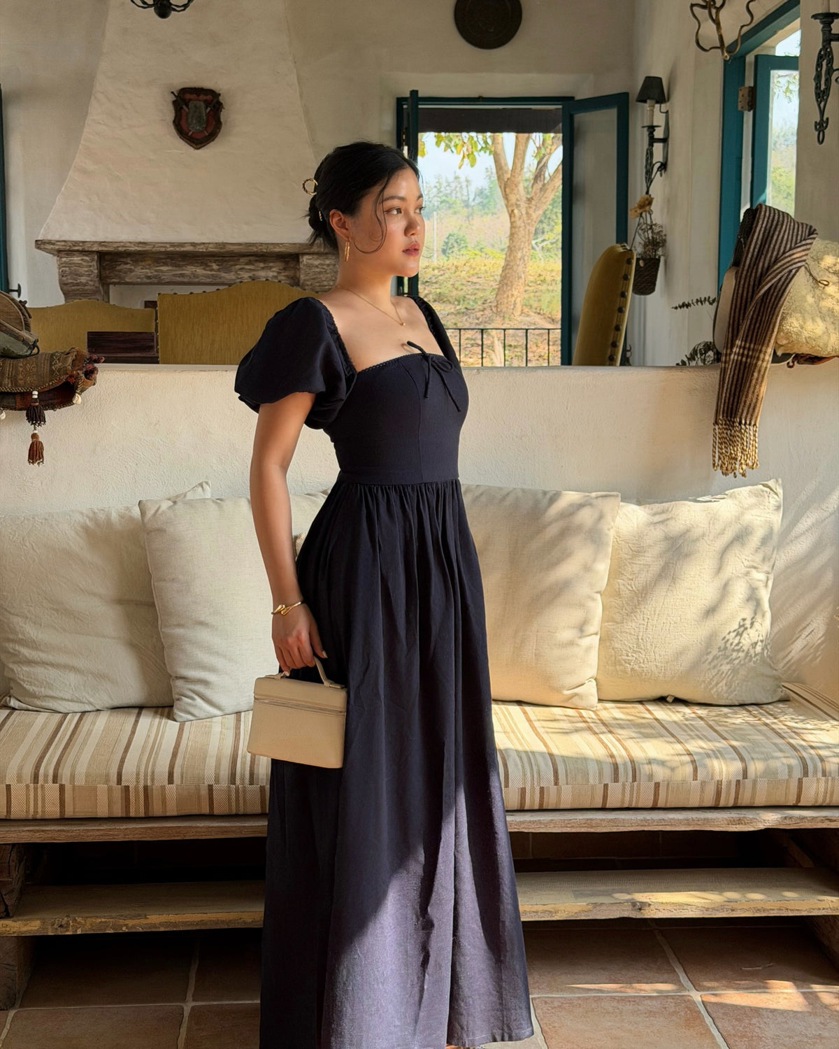 Sophie Maxi dress in navy ✨Available for preorder today at 1pm via line @ravii.bkk #rvsophiemaxidress