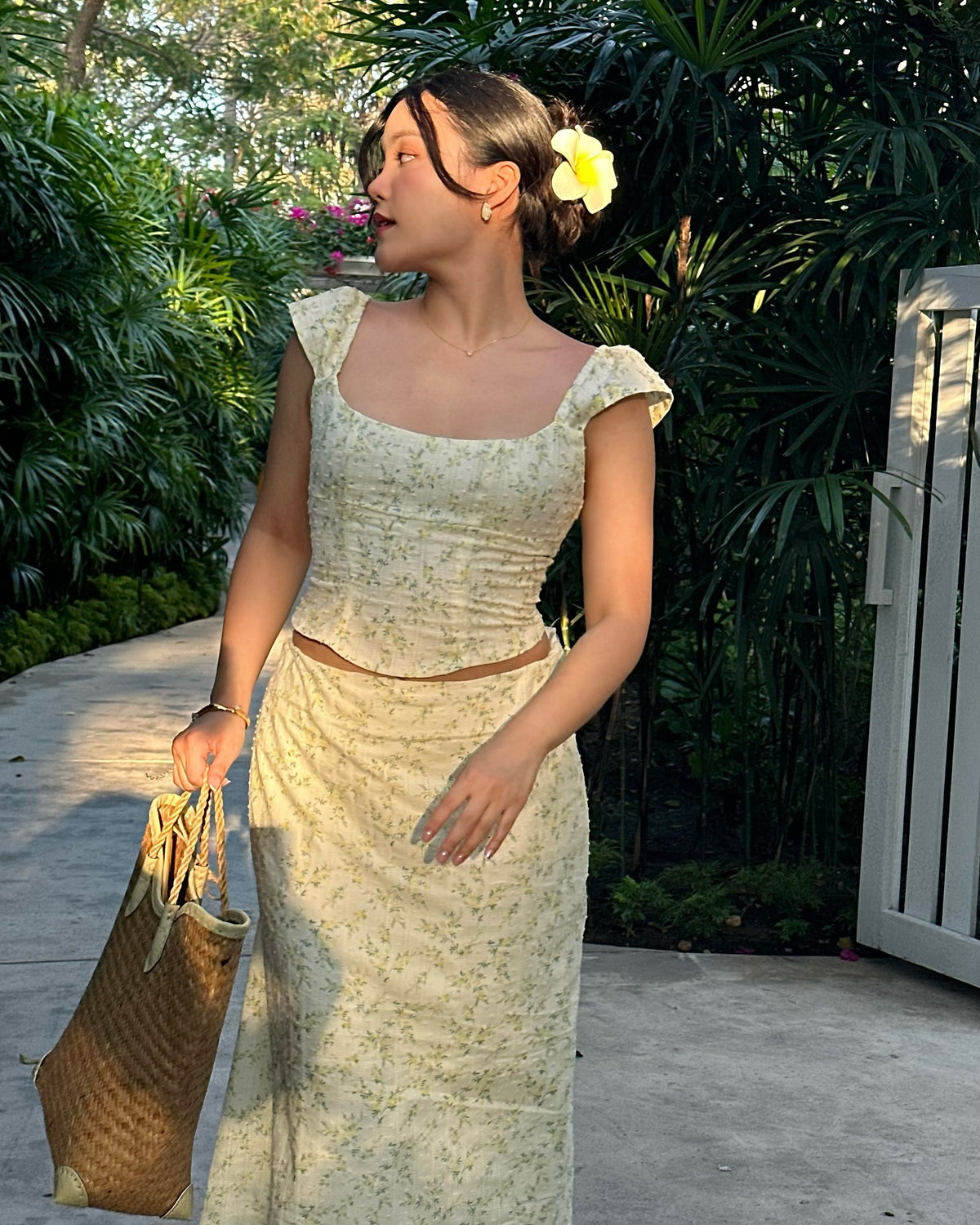Wildflower set in yellow 💛🌸 Wildflower top〰️price: 1,590〰️ size:Xs - bust 31 waist 25S - bust 33 waist 27M - bust 35 ...