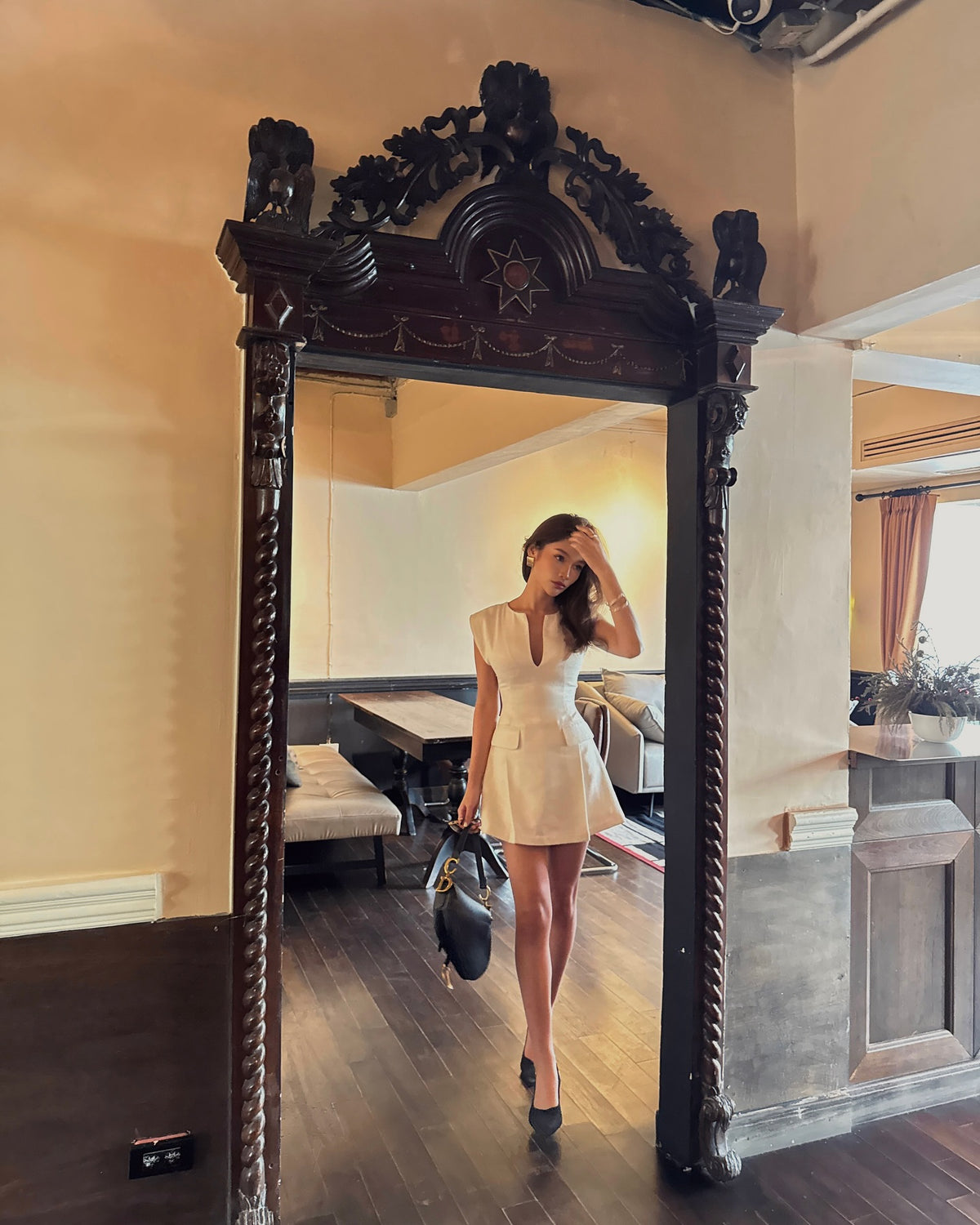 Spotted k. @pingvibes in our best selling Blair Mini Dress 🤍〰️Size: Xs-Xl〰️Color: Cream, Black〰️Fabric: Tweed〰️ Price...