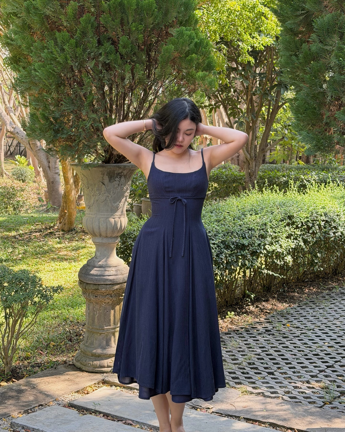 Slow day in Amelie dress (navy) 💙#rvameliedress