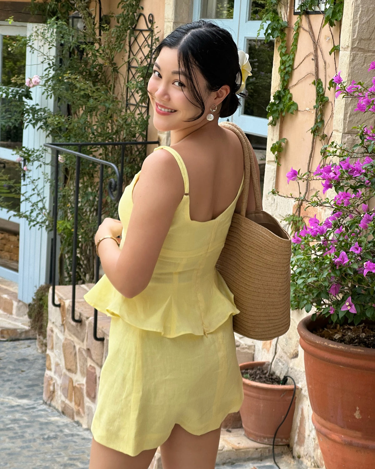 Shade of summer 🍋〰️ Amelie top 2,490.-〰️ Amelie skirt 1,890.-#rvamelietop #rvamelieskirt