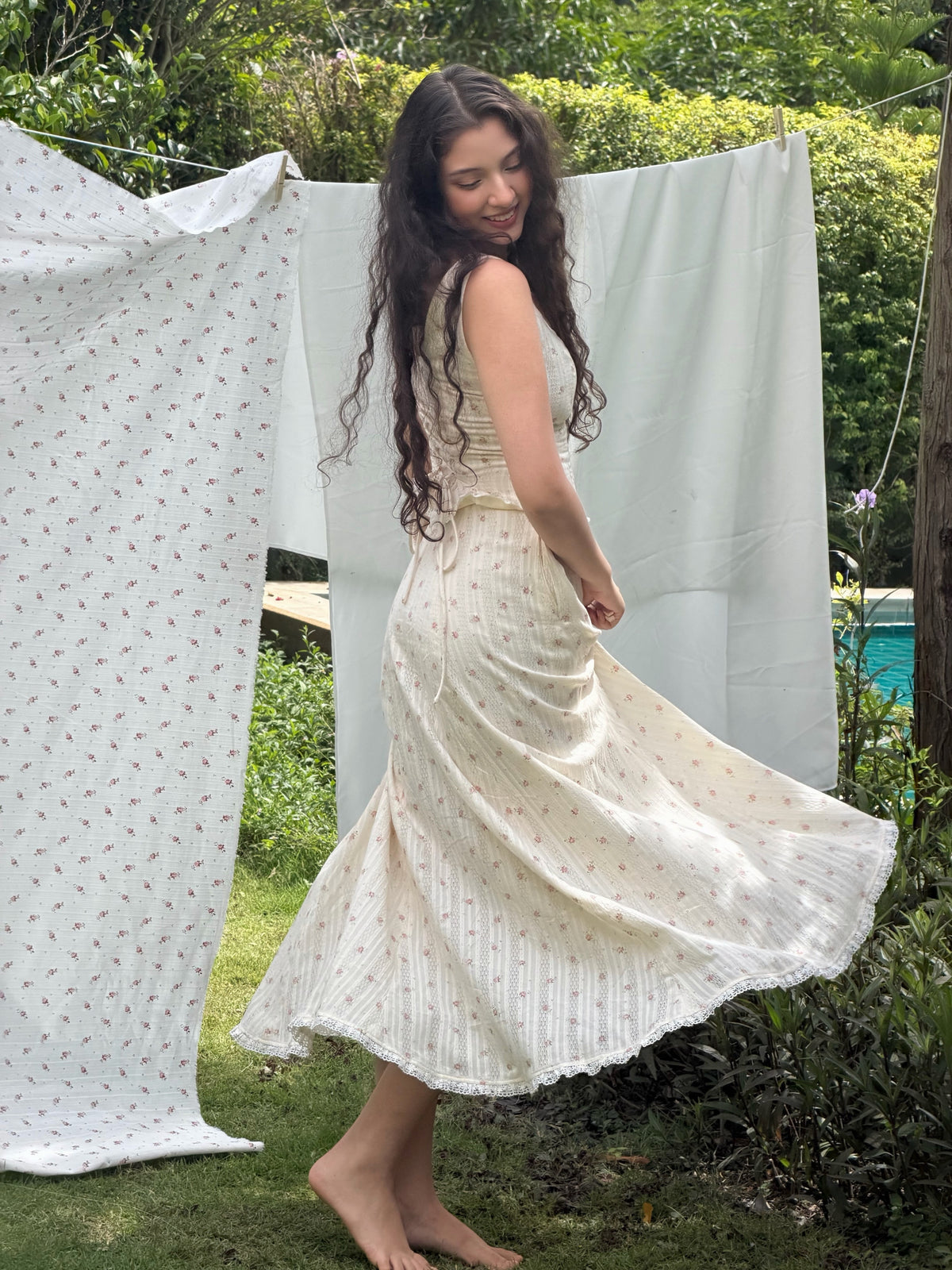 The Rosette Set 🌸 Lightweight cotton, effortless femininity, and endless summer days.🧺 Rosette set〰️ Price: Top 2,790...