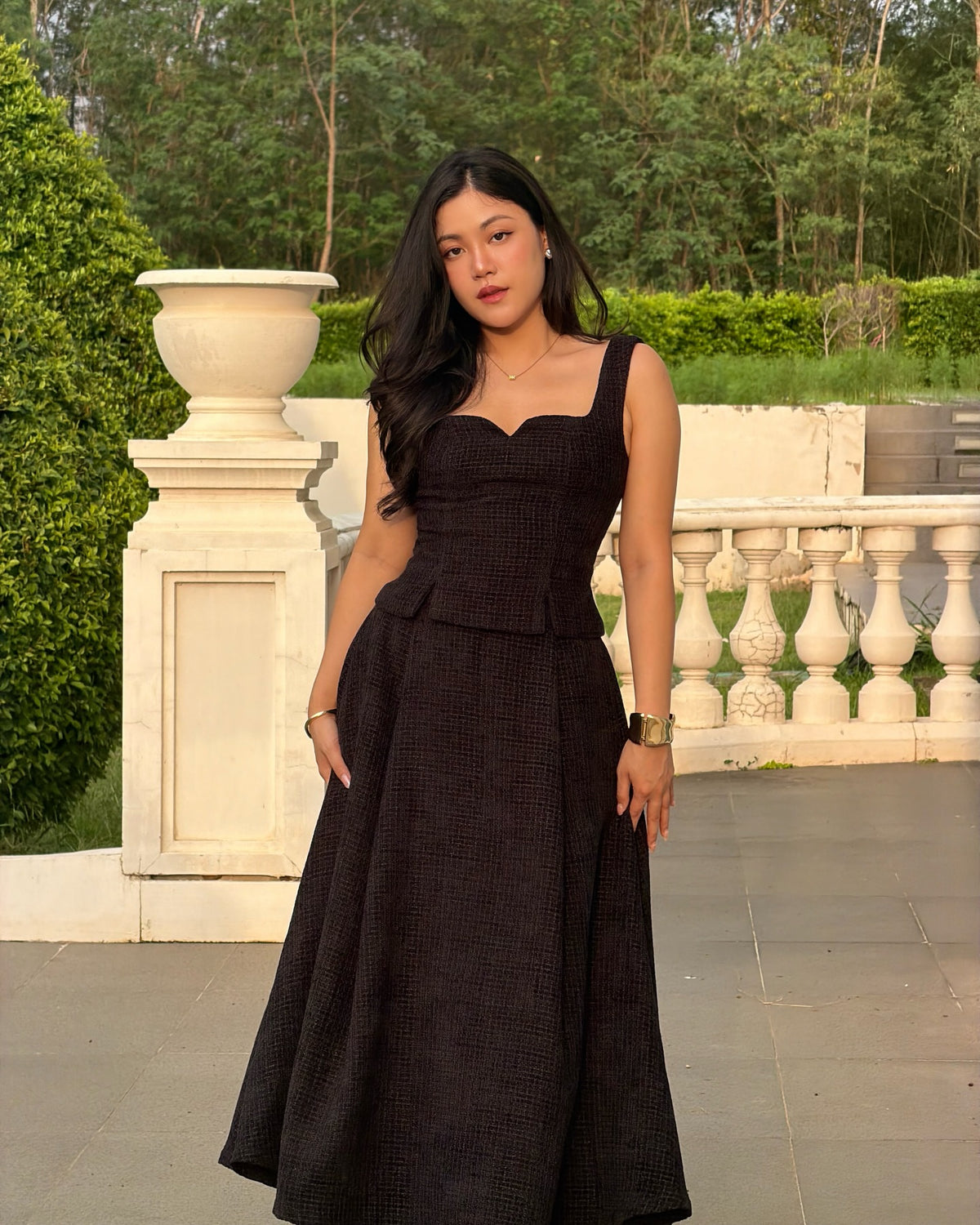 Delphine top paired with Delphine maxi skirt in black 🖤#rvdelphinetop #rvdelphinemaxiskirt