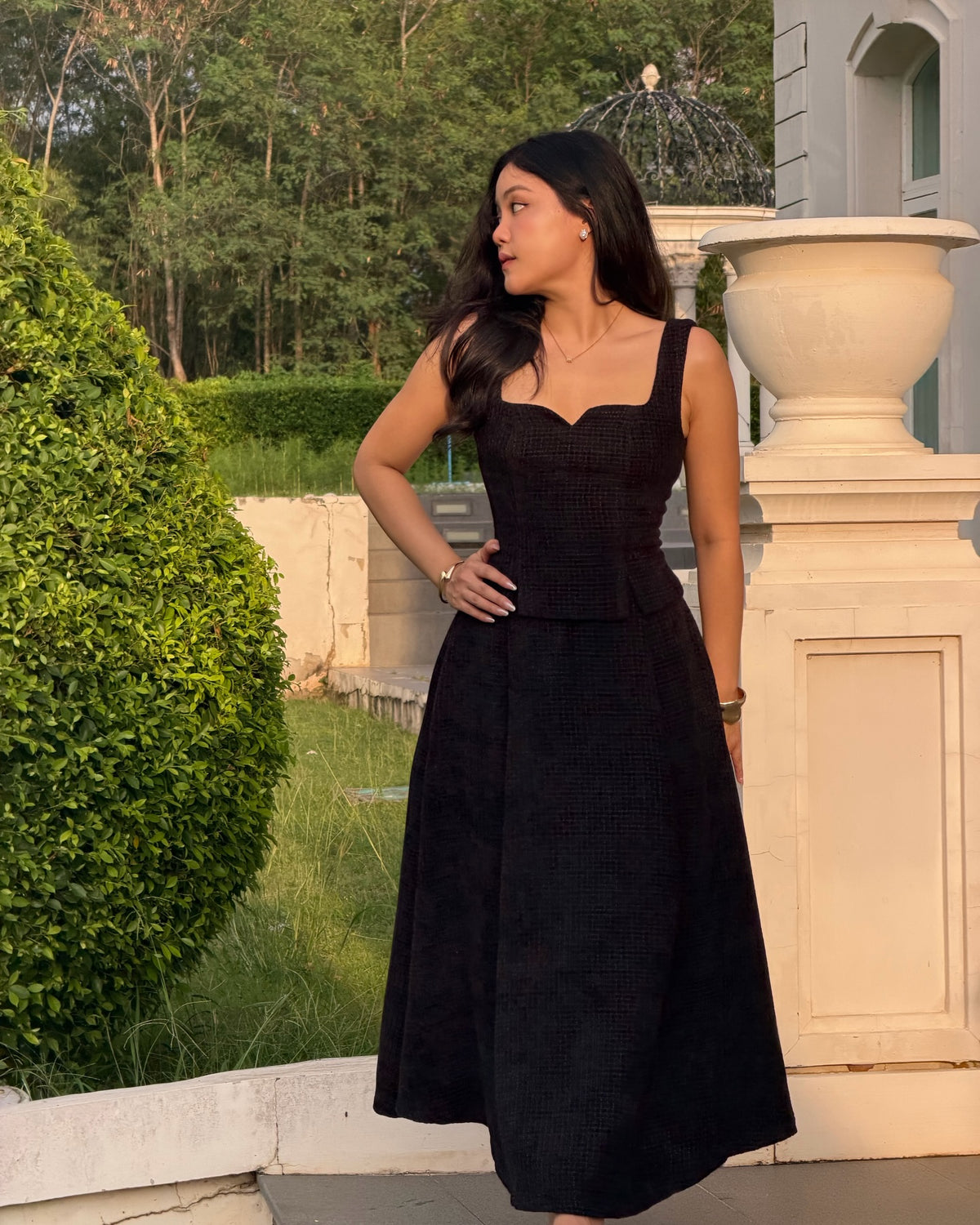 Delphine top paired with Delphine maxi skirt in black 🖤#rvdelphinetop #rvdelphinemaxiskirt