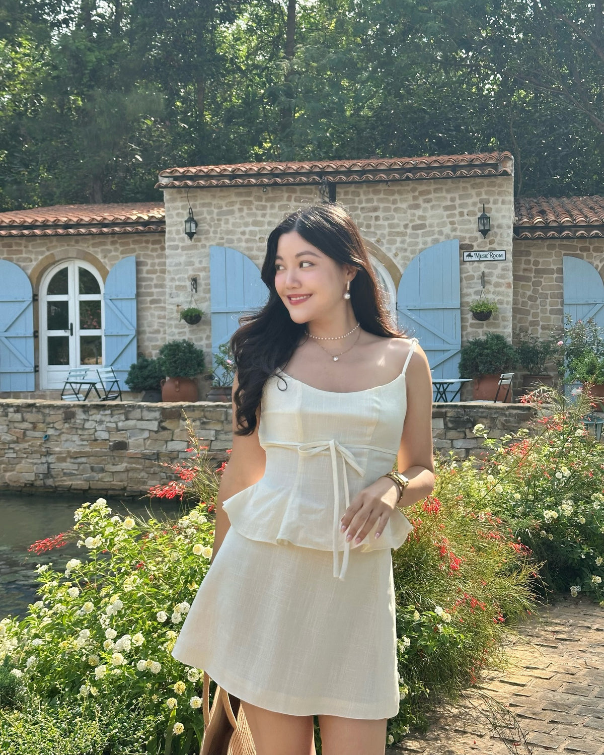Amélie set in Vanilla 🍦〰️ Amélie top 1,890.-〰️ Amélie skirt 1,590.-#rvamelietop #rvamelieskirt