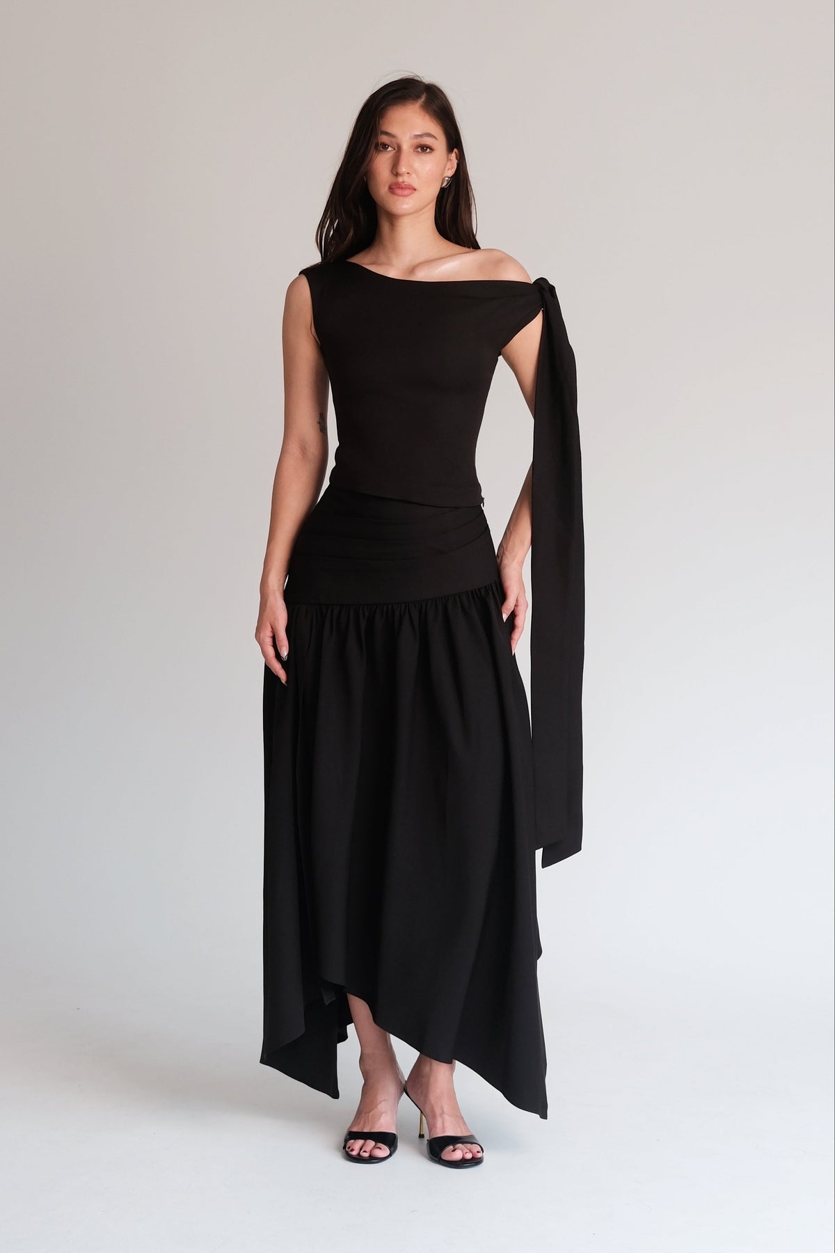 Noelle Bow Top Black