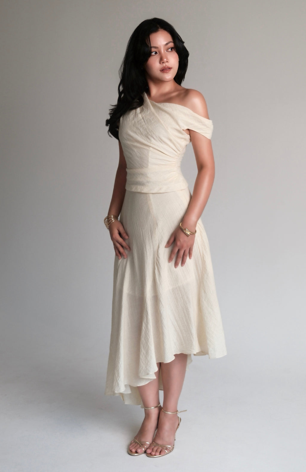 Asymmetric Top Cream