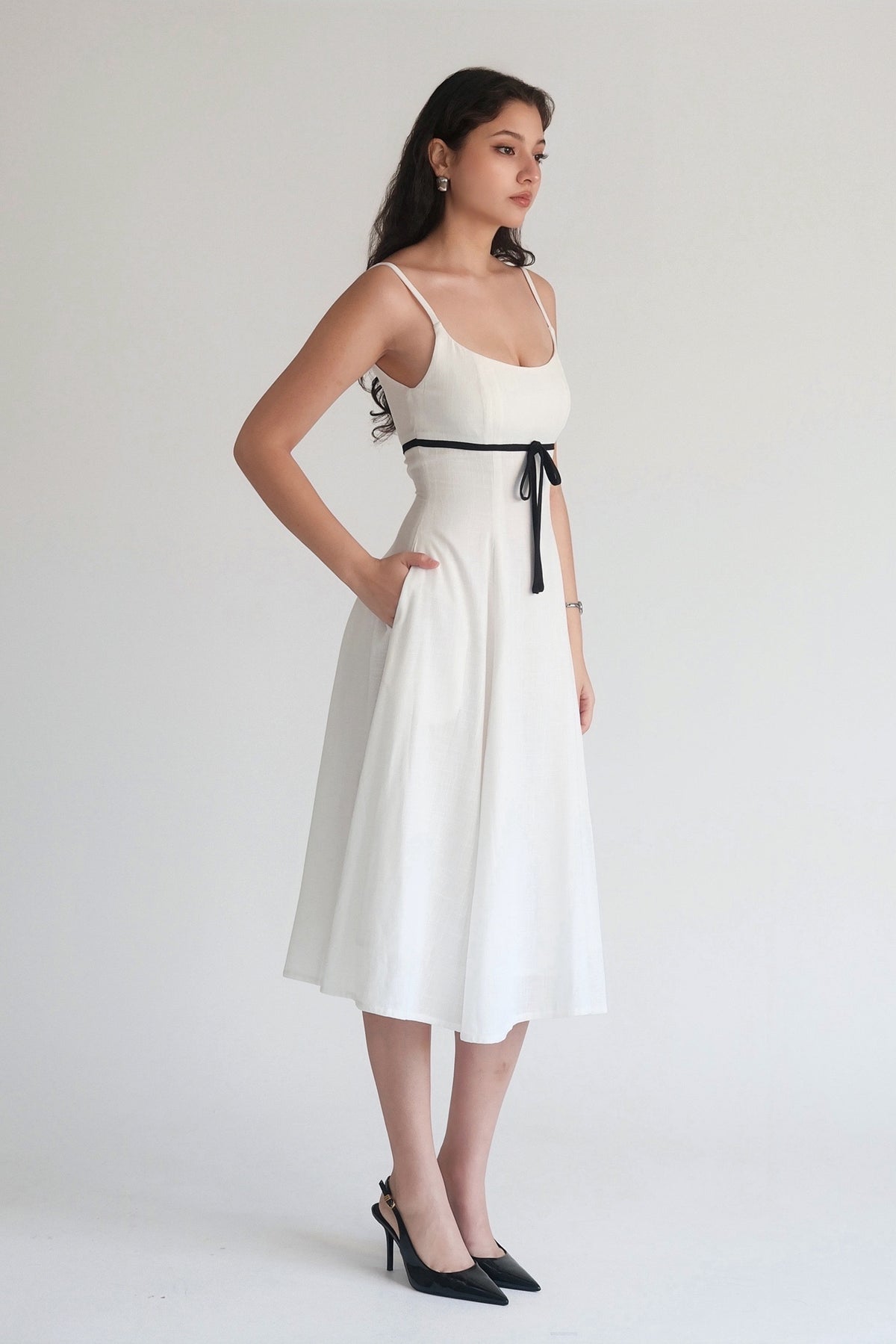 Amélie Dress White with Black
