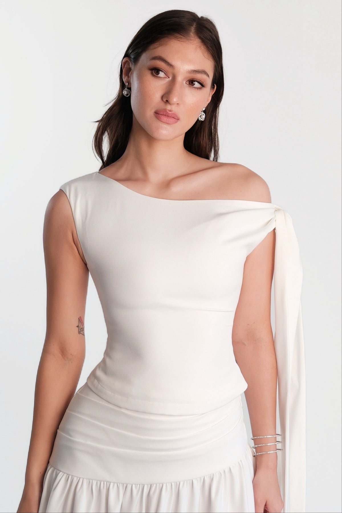 Noelle Bow Top White