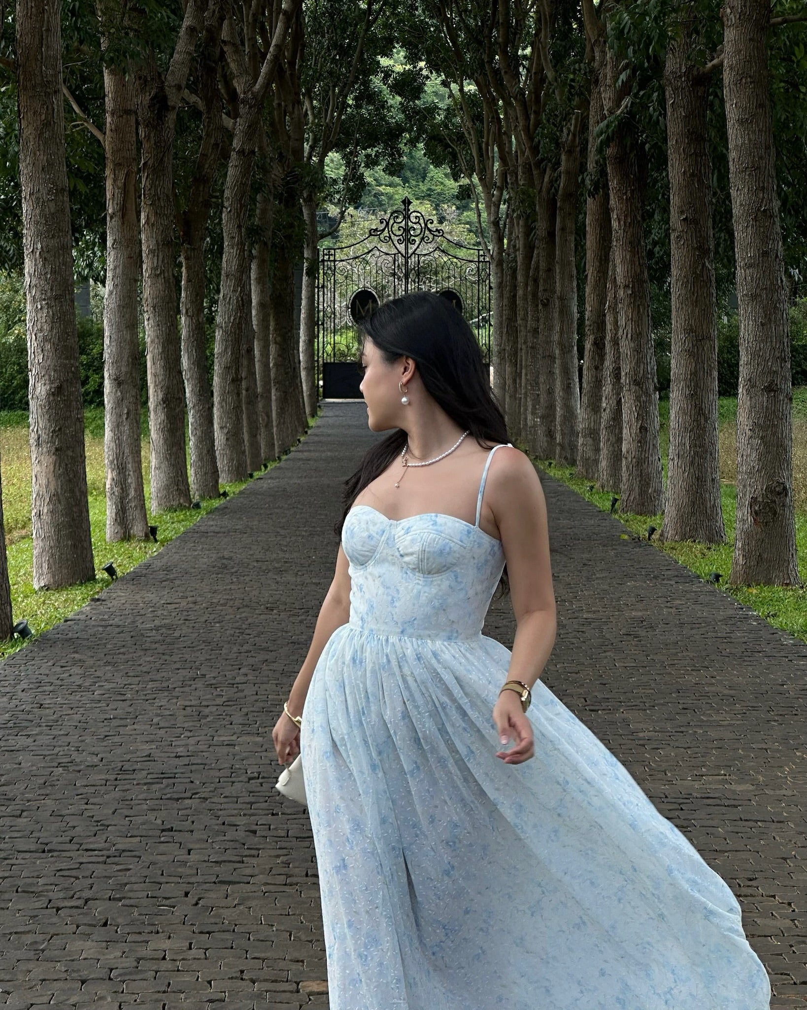 [Pre-Order] Celeste Bust Cup Maxi Dress