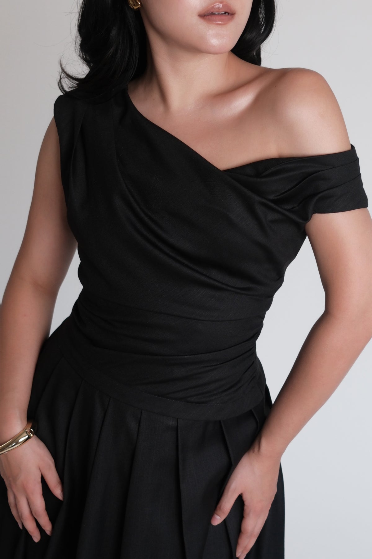 Asymmetric Top Black (Wool Blend)