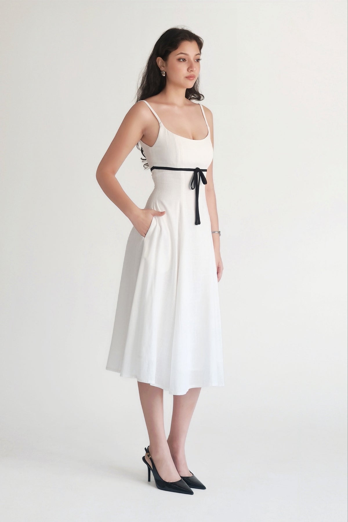Amélie Dress White with Black