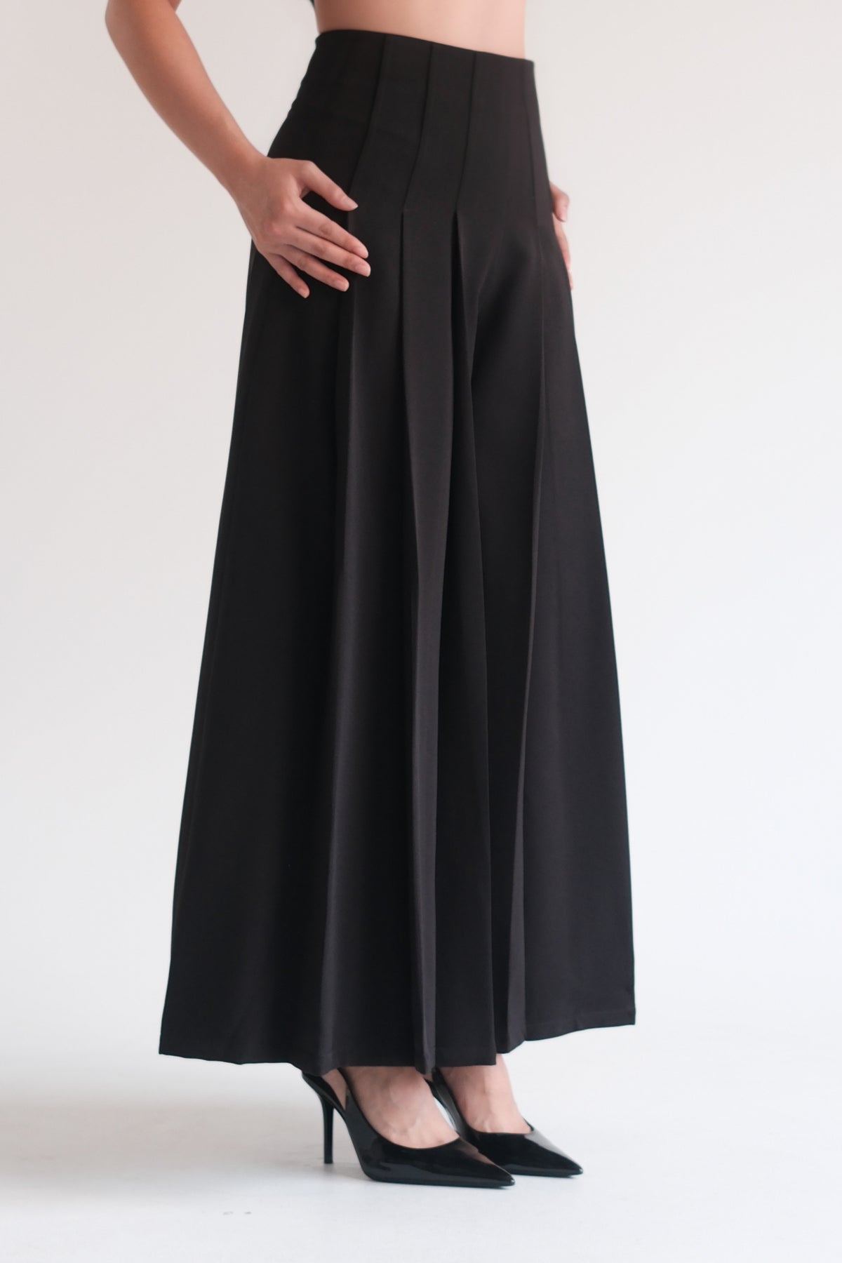 Pleated Pants Black
