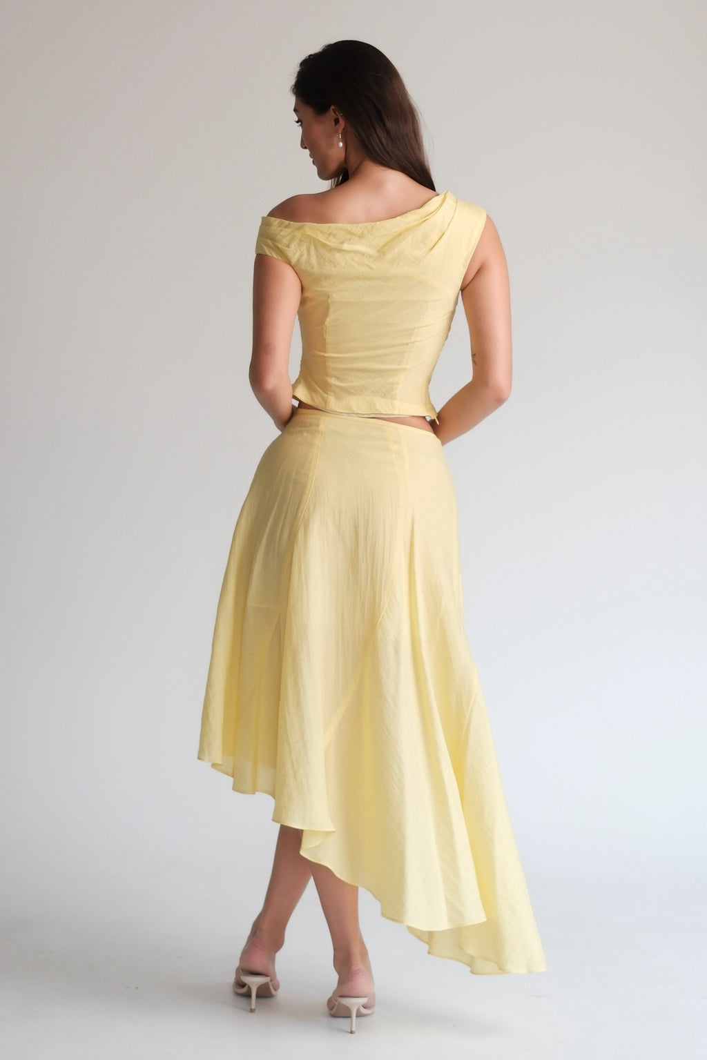 Asymmetric Top Yellow