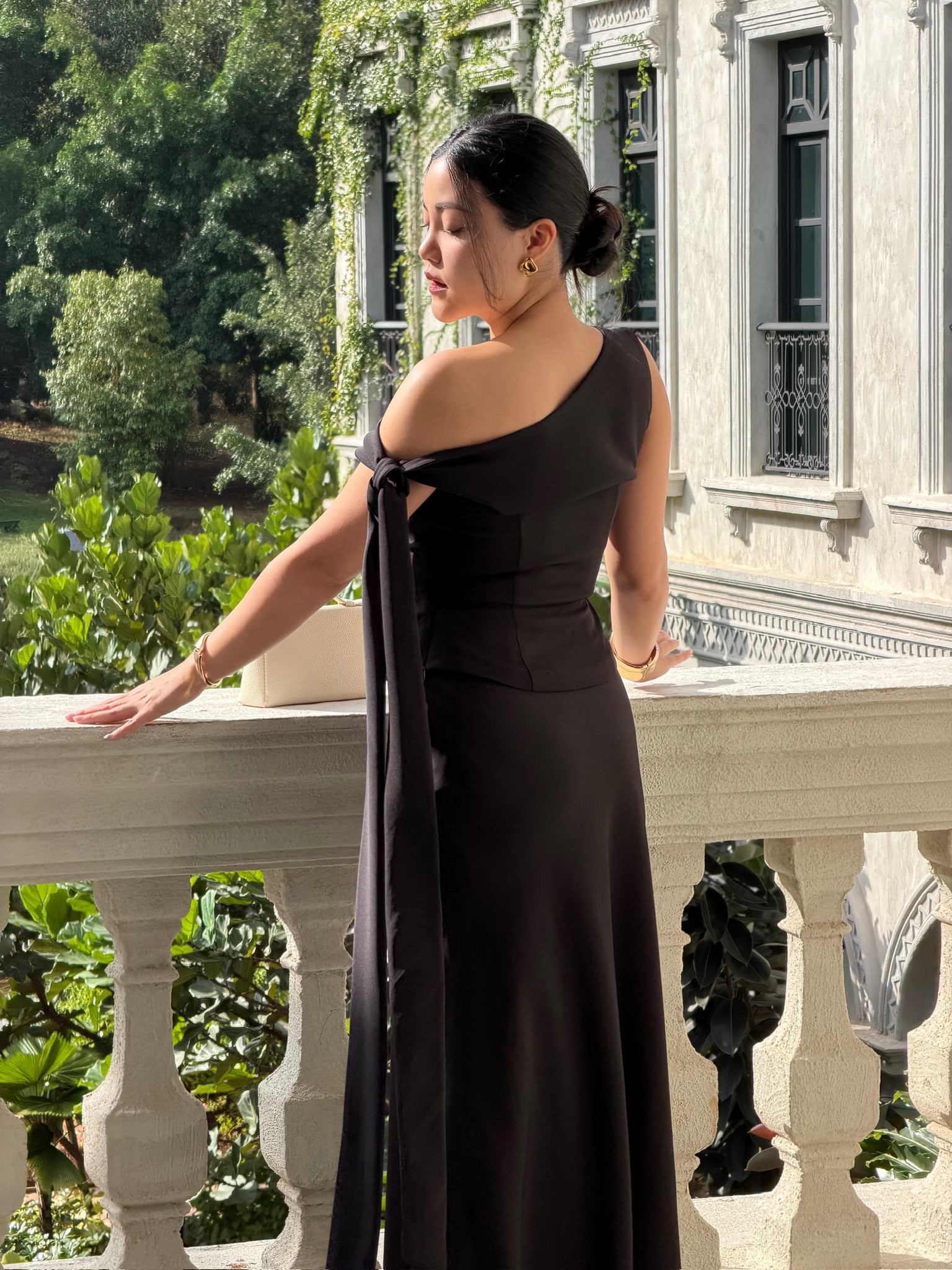 [Pre-Order] Noelle Set (Top & Skirt)