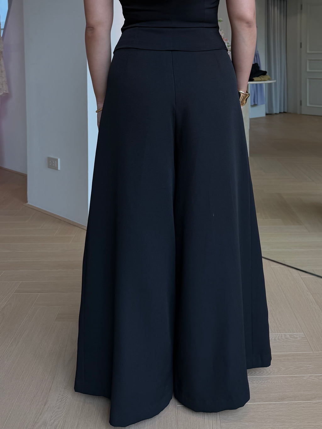 [Pre-Order] Pleated Pants