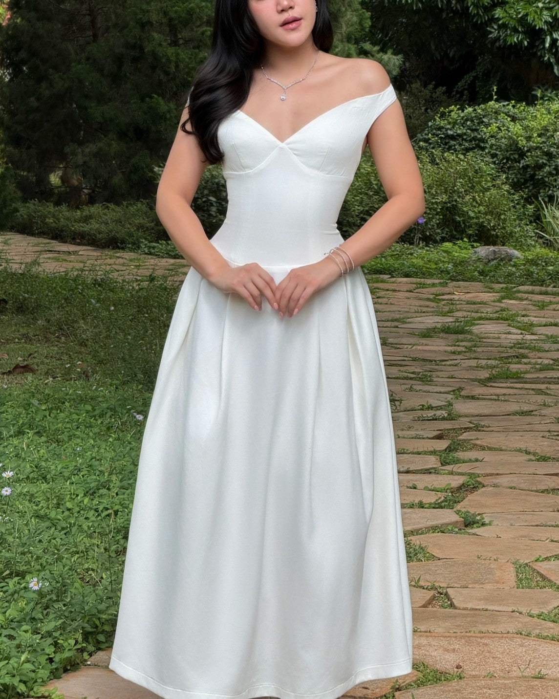 [Pre-Order] Claudia Maxi Dress