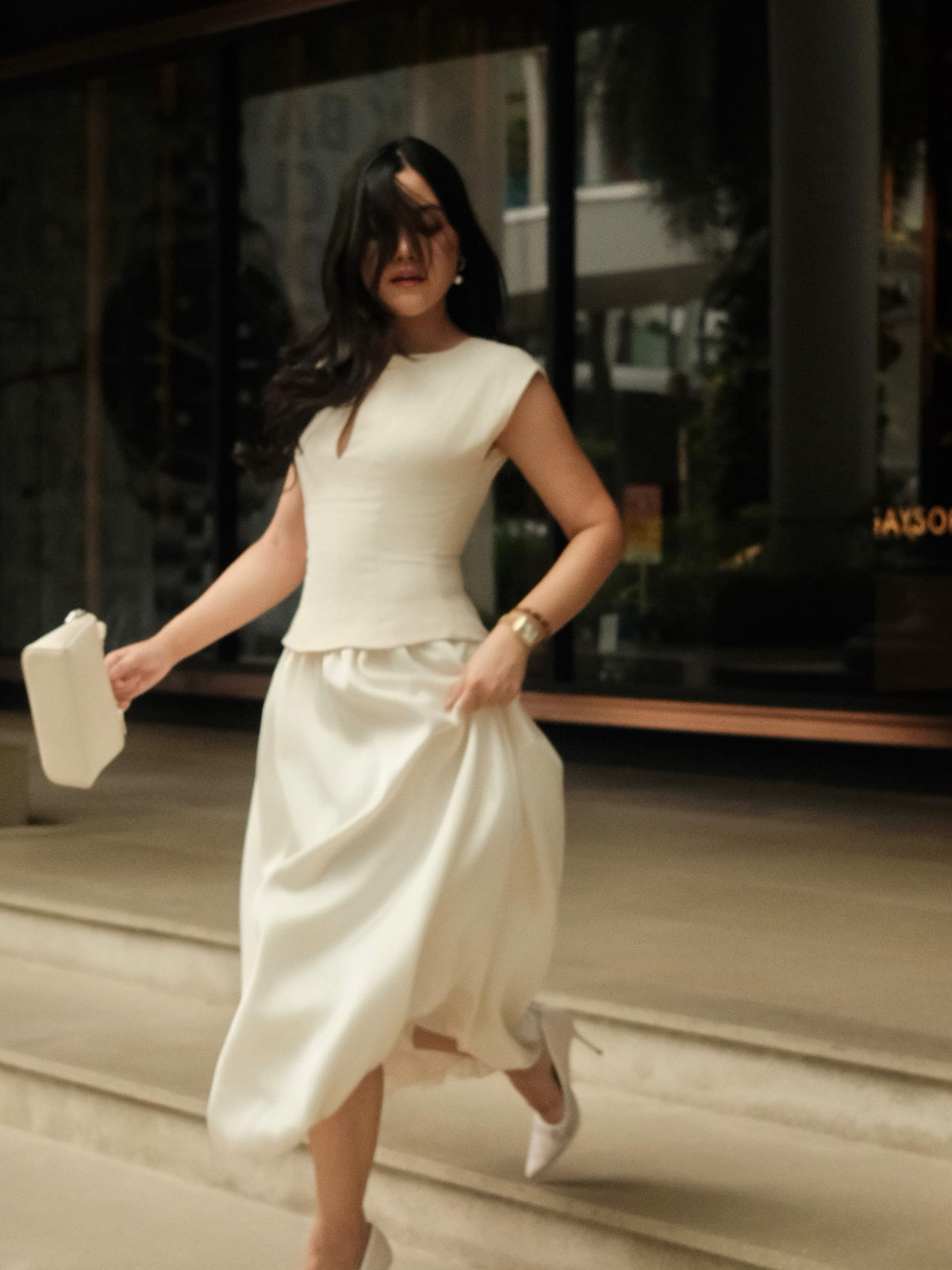 Caught mid-run, still looking like a dream.The tweed-meets-satin duo that turns every moment into a statement.〰️Blair...