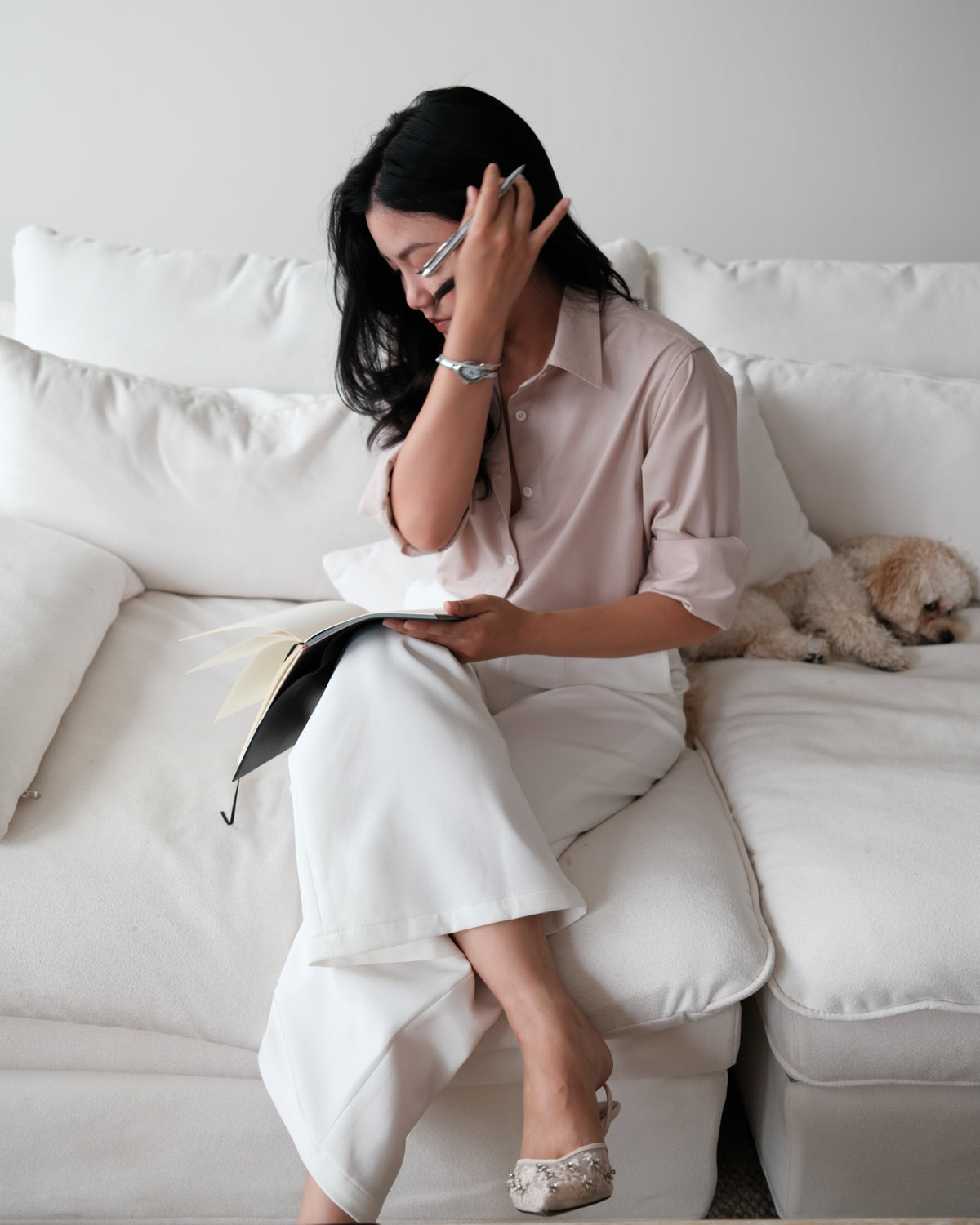 Beige for the days you want to feel effortlessly put together.Warm, grounded and refined. A quiet kind of confidence ...