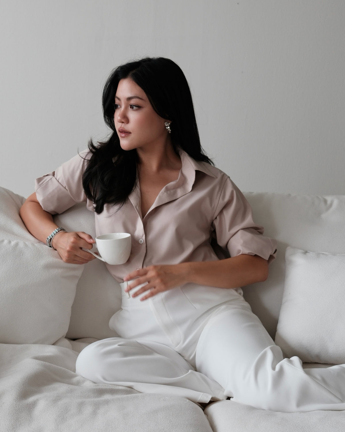 Beige for the days you want to feel effortlessly put together.Warm, grounded and refined. A quiet kind of confidence ...