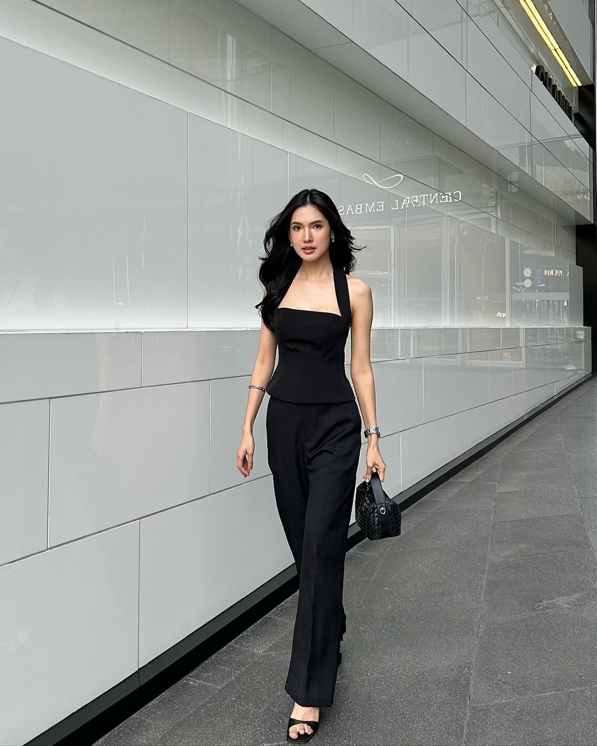Spotted k. @tanya_tp in Essentials halter square top 🖤#rvessentialshaltersquarenecktop