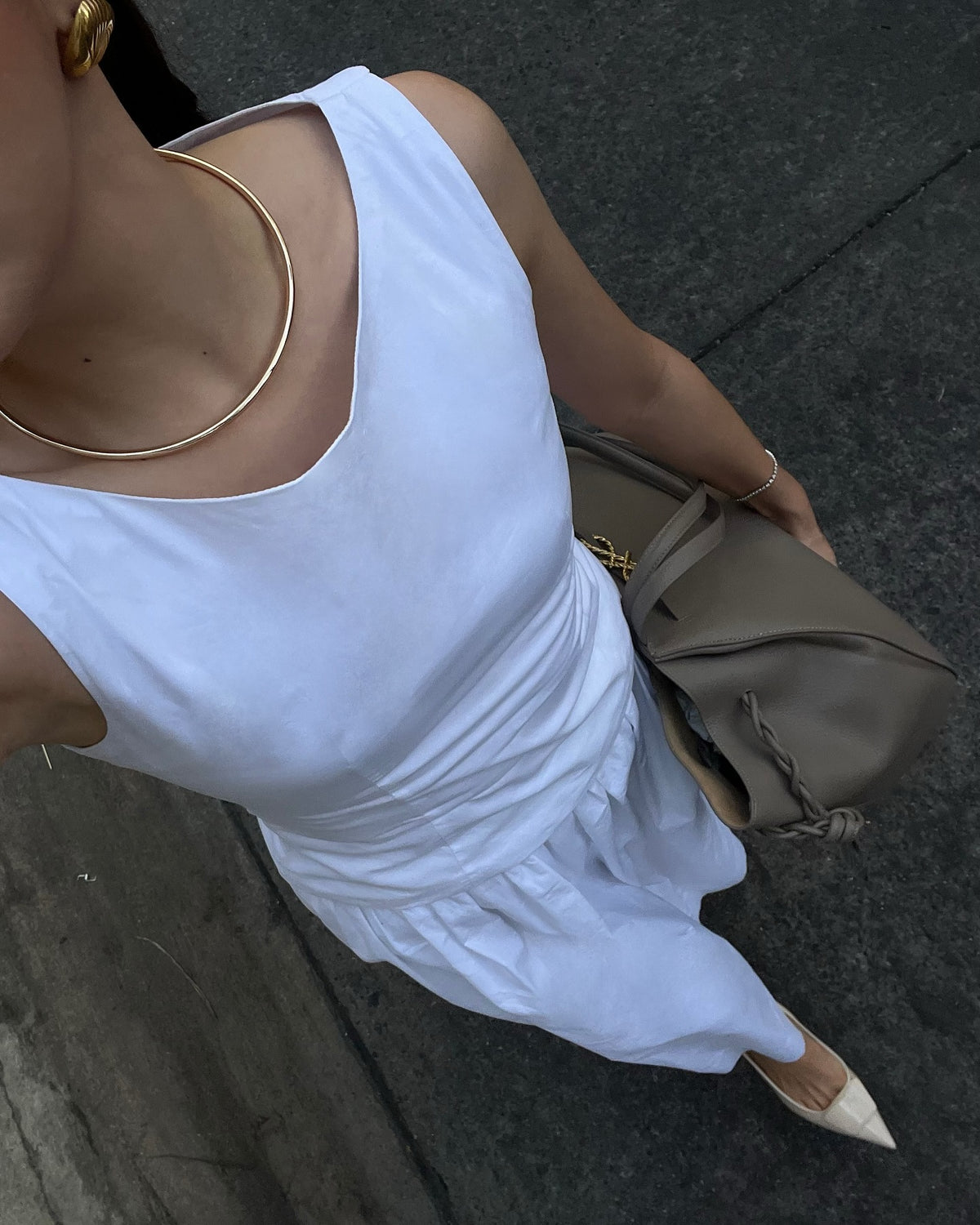 Spotted K. @iundd in Lady set 🤍〰️Essential Lady Top 1,390.-〰️Essential Lady Skirt 1,990.-#rvessentialsladytop #rvesse...