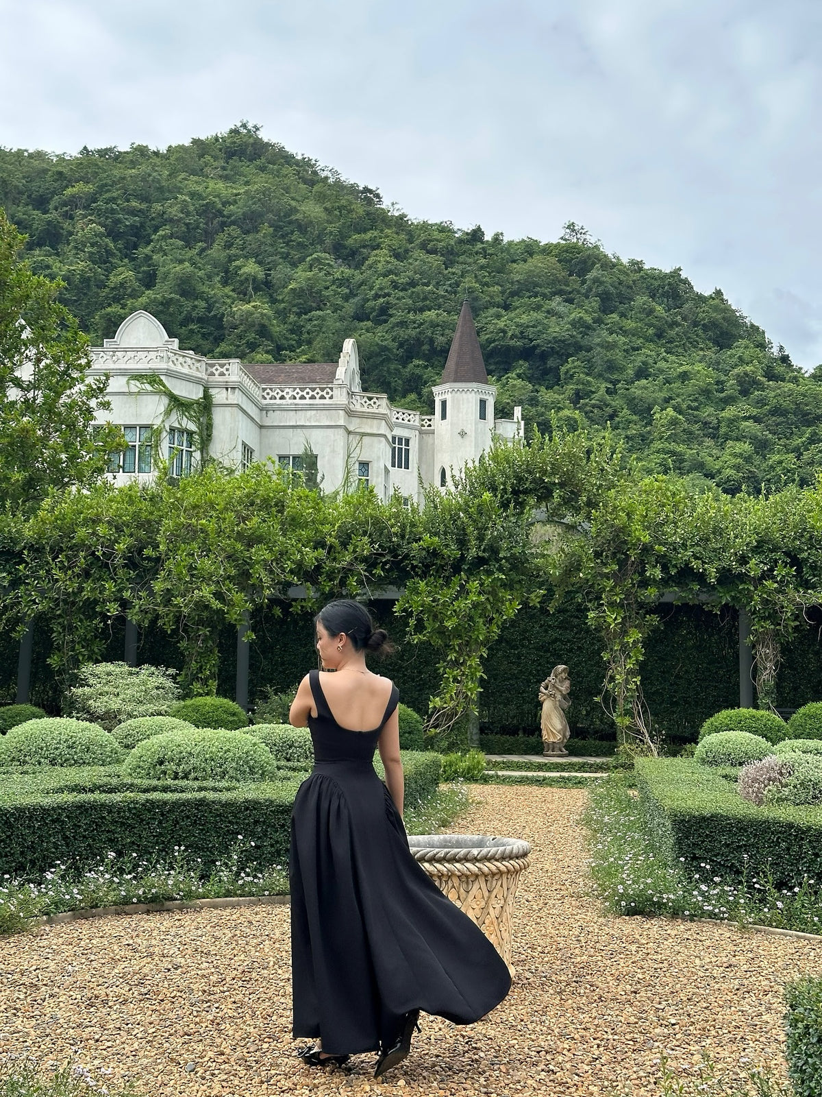 Vivienne maxi dress is now available via Lazada, Shopee 🦋#rvviviennemaxidress
