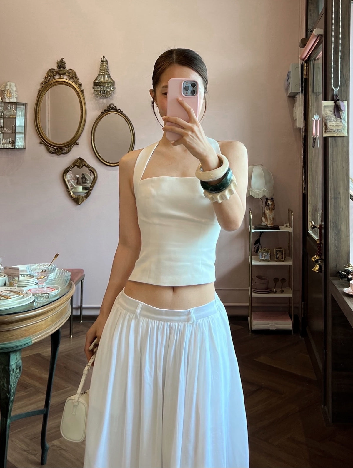 Spotted k. @lynladalert in Halter Square neck top (1,590.-) and Classic Lady skirt - cotton linen (2,190.-)🤍#rvessent...