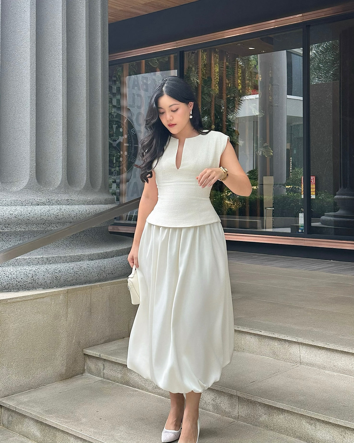 Available now on Shopee, Lazada 🤍〰️ Blair top 1,990.-〰️ Blair Balloon skirt 2,590.-#rvblairtop #rvblairballoonskirt