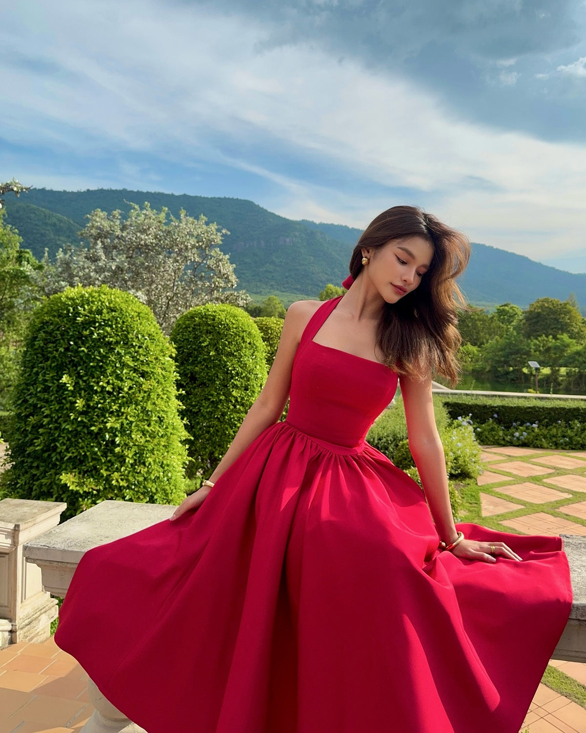 Still daydreaming about the moment k. @pingvibes wears the Elodie Maxi Dress❤️Now available for pre-order via Line, S...