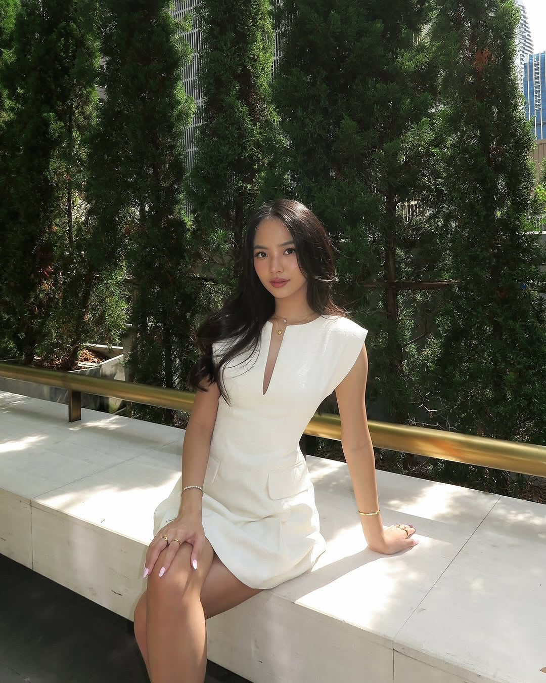 Spotted k. @nurseknt looking stunning in Blair mini dress (2,890.-)#rvblairminidress