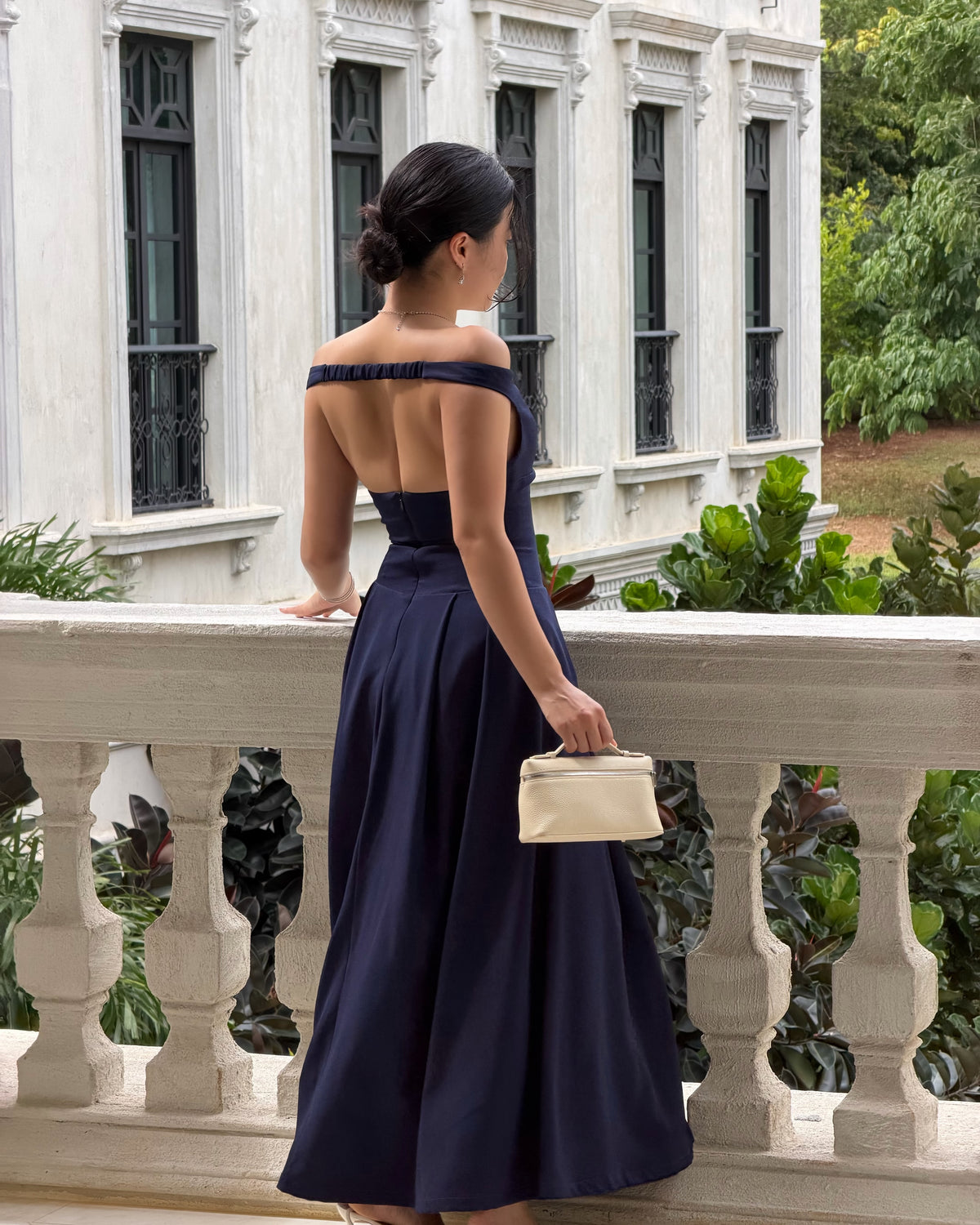 Claudia maxi dress in navy 🤍#rvclaudiamaxidress
