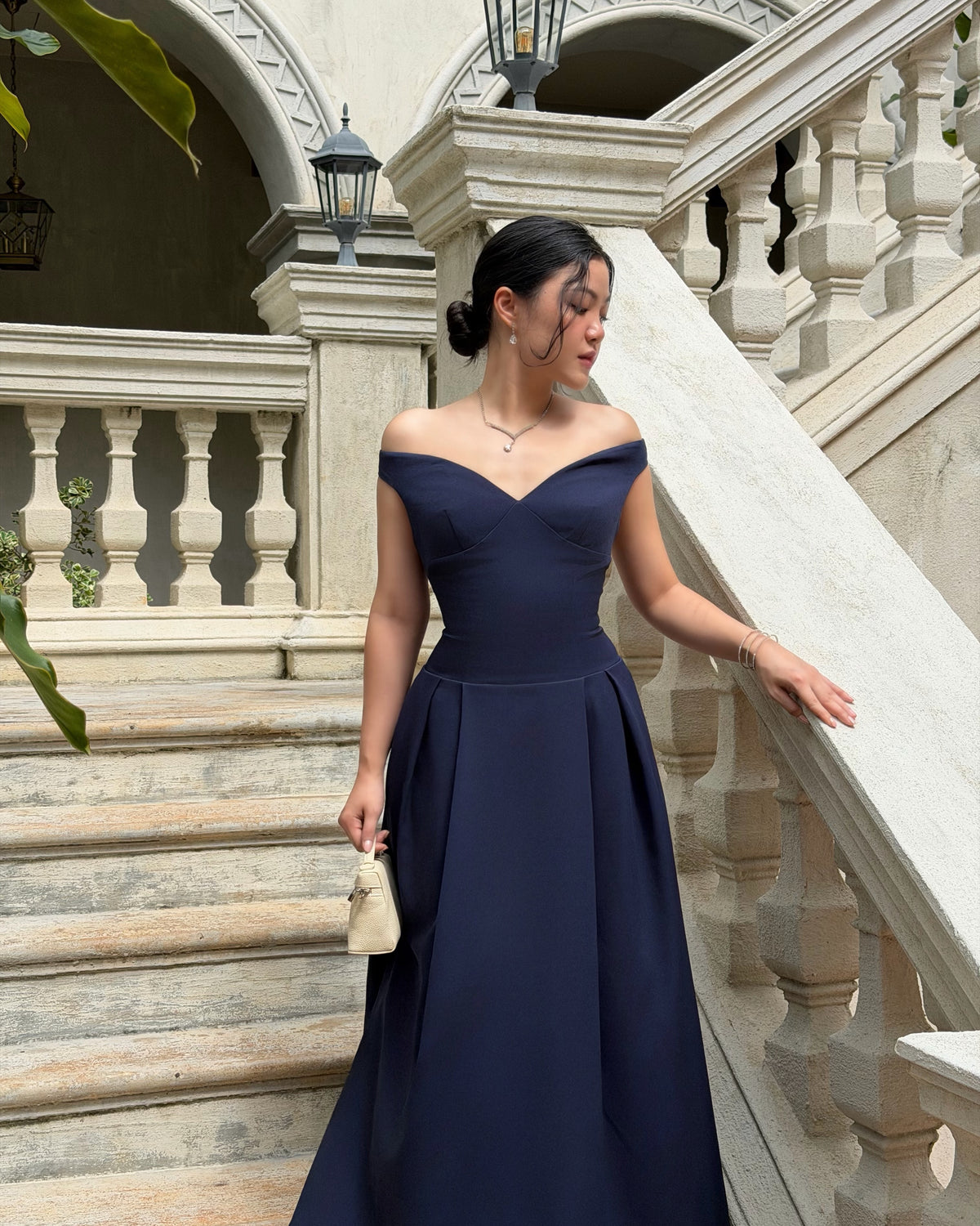 Claudia maxi dress in navy 🤍#rvclaudiamaxidress