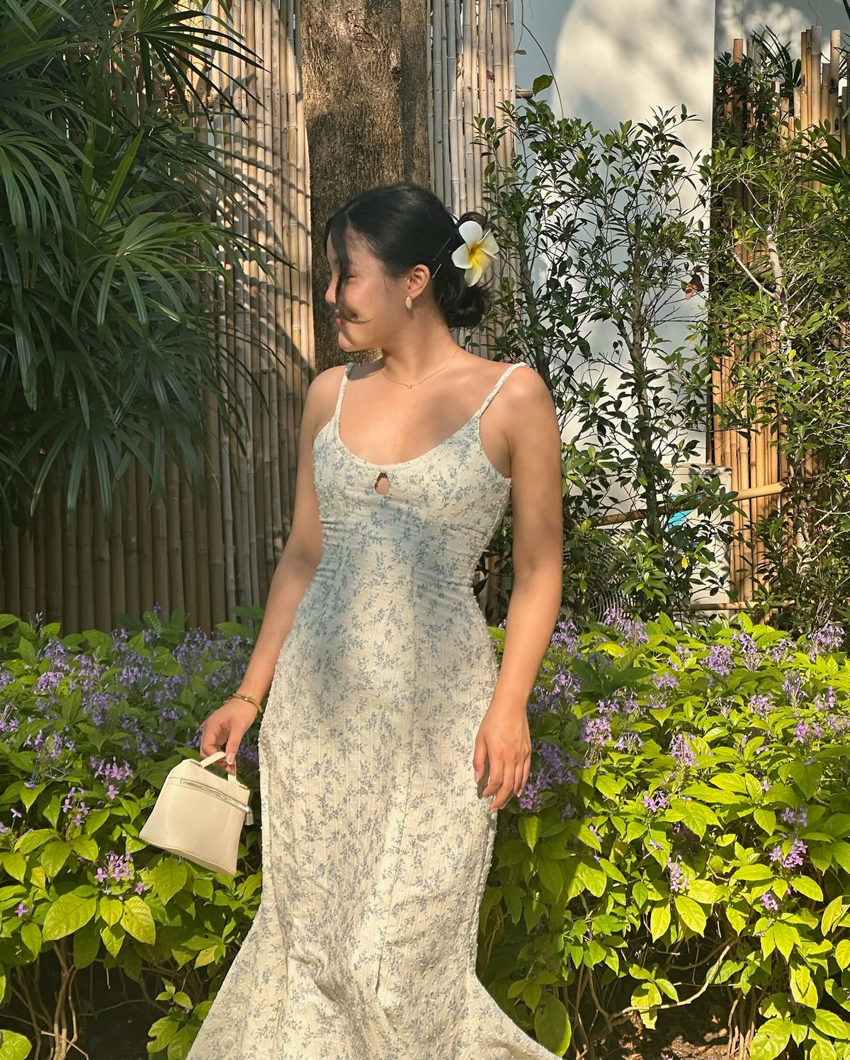 Wildflower Maxi Dress in blue 🦋〰️ Price: 2,990.-〰️ Size:Xs - bust 31; waist 25; hips 36S - bust 33; waist 27; hips 38...