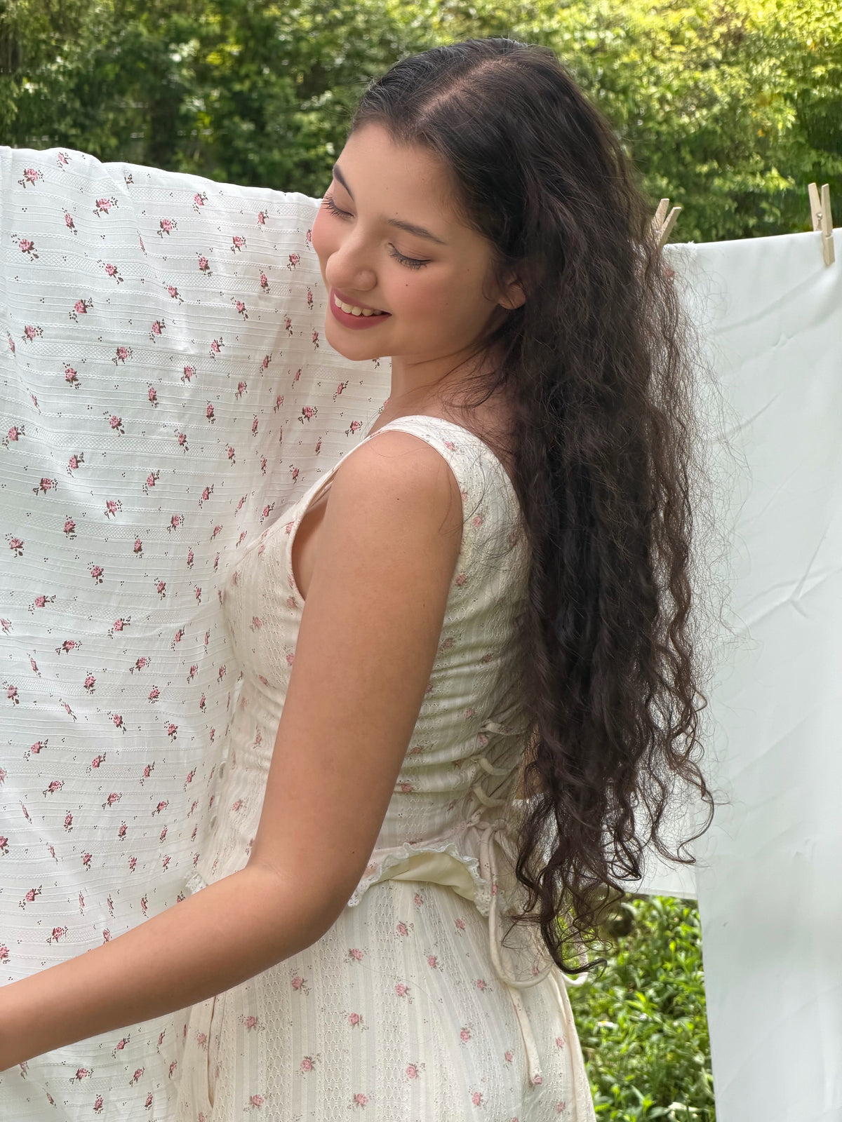 The Rosette Set 🌸 Lightweight cotton, effortless femininity, and endless summer days.🧺 Rosette set〰️ Price: Top 2,790...
