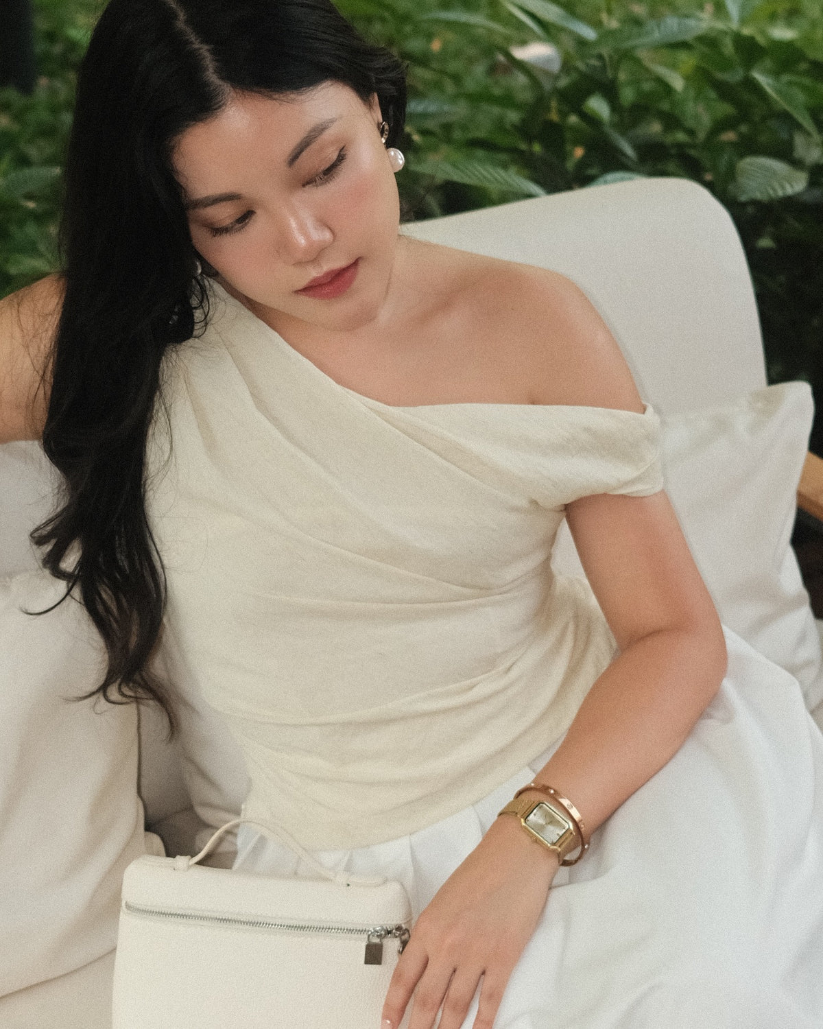 Essential Asymmetric Top—bold, modern, and made to stand out. Because power dressing should never be predictable. 〰️ ...