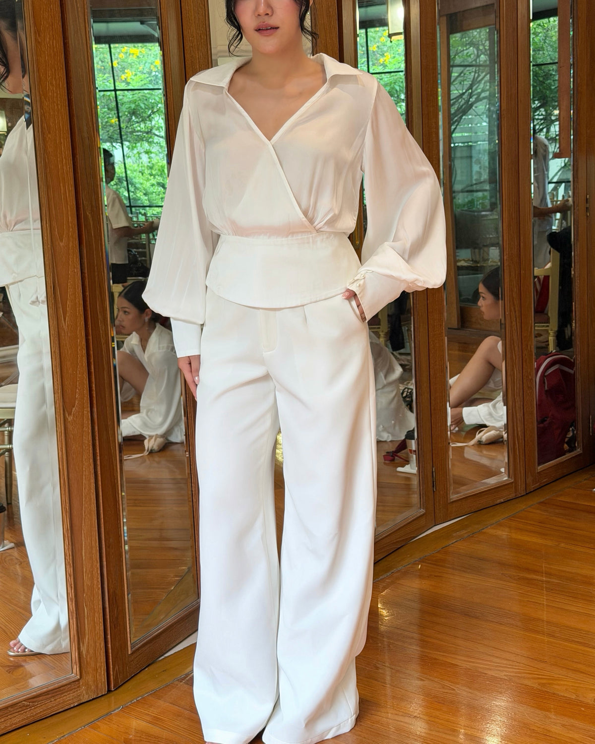 From desk to dinner, the Moon Pearl Blouse paired with Midnight Trousers brings elegance elevated, comfortable light ...