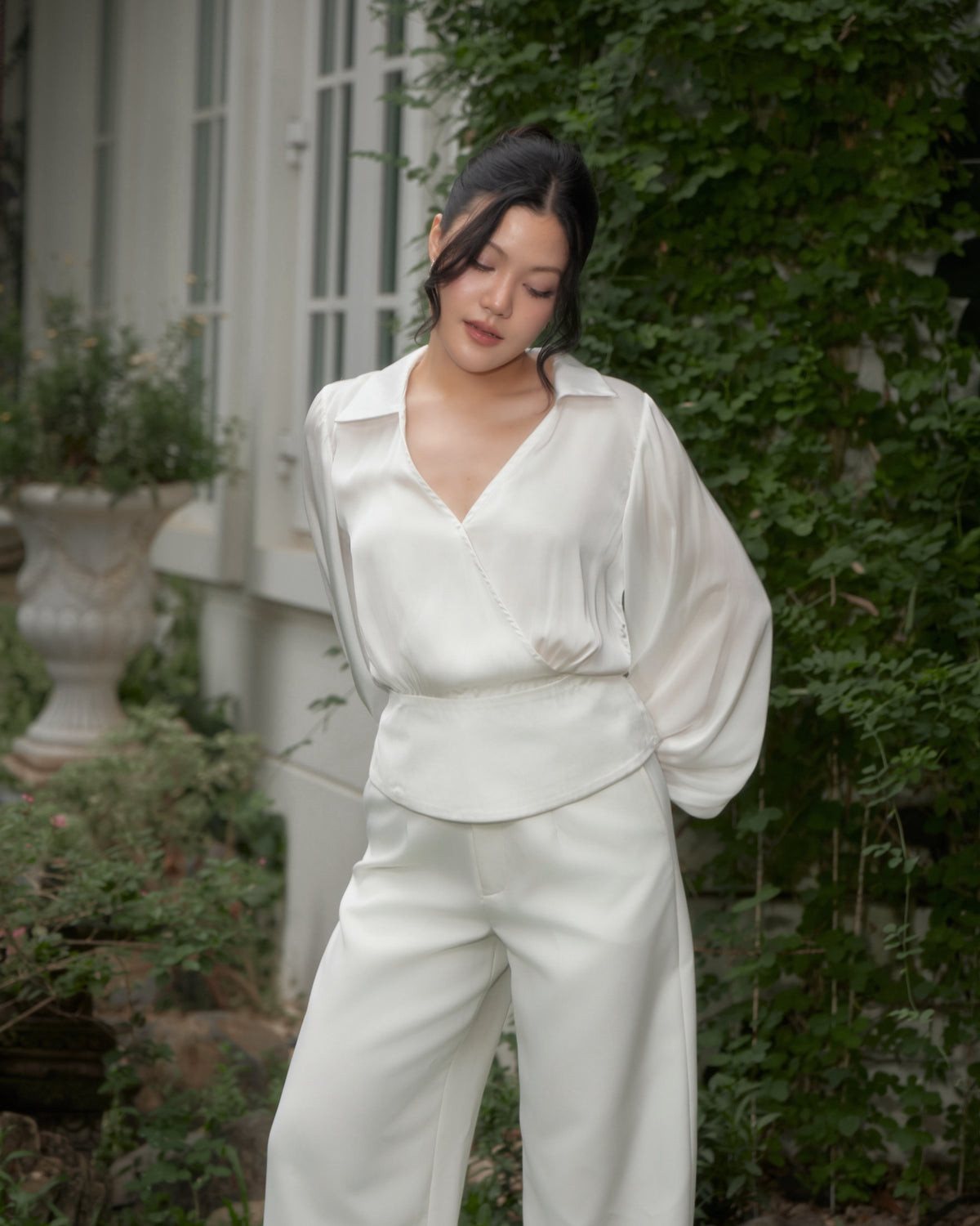 From desk to dinner, the Moon Pearl Blouse paired with Midnight Trousers brings elegance elevated, comfortable light ...