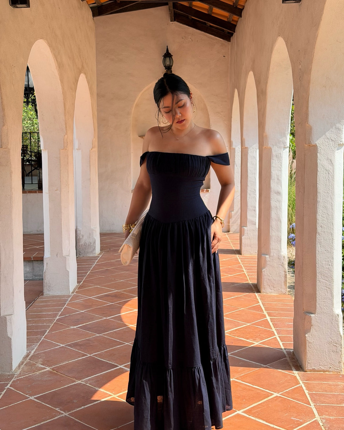The Sicily cotton linen maxi dress , now in navy. 💙#rvsicilycottonlinenmaxidress